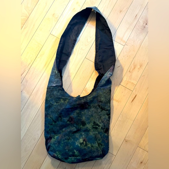 Boho Hippie Tie-Dye Crossbody Hobo Bag Festival One Size - Picture 5 of 6